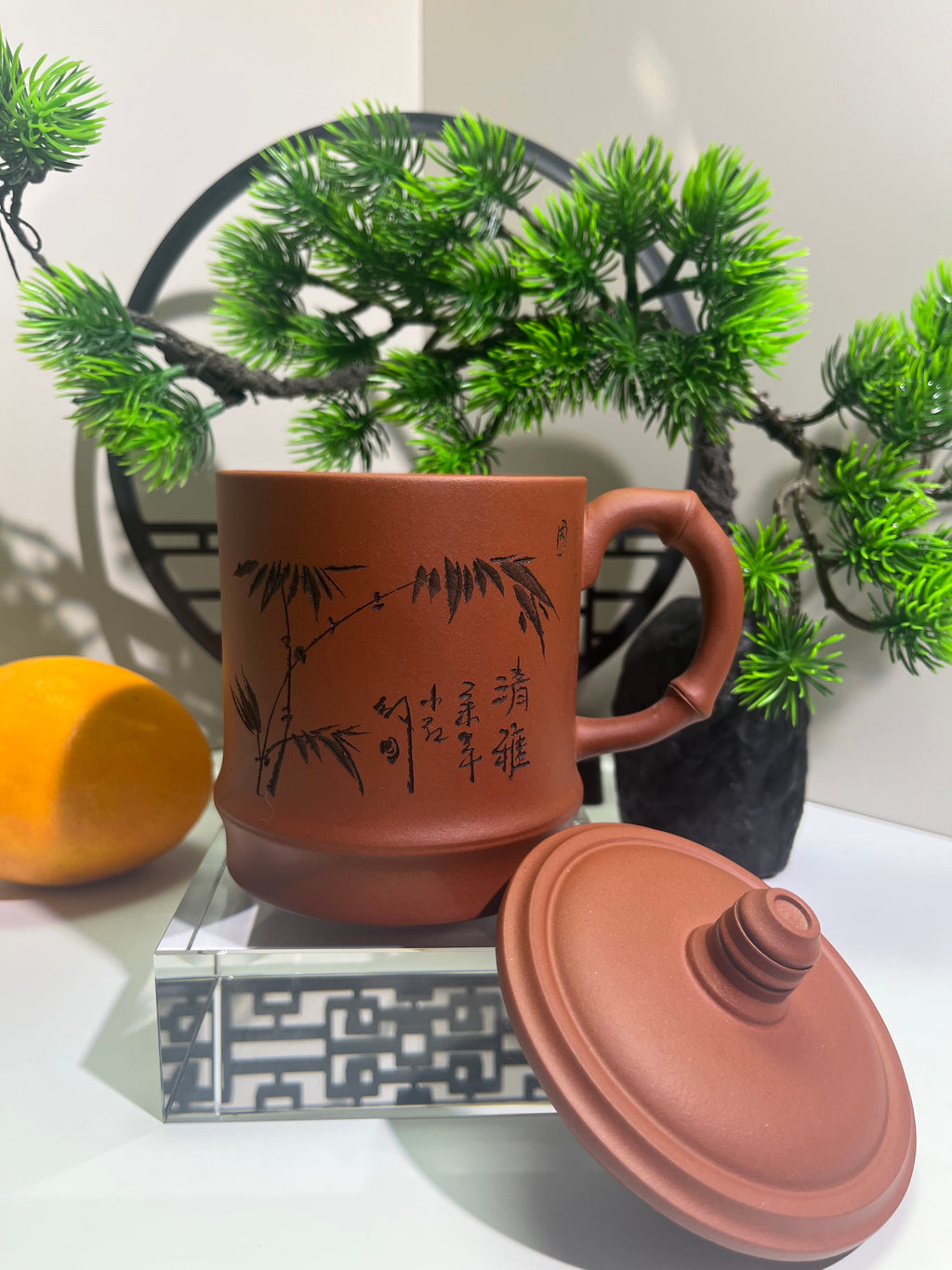 宜兴紫砂杯（Yixing Purple Clay Teacup）