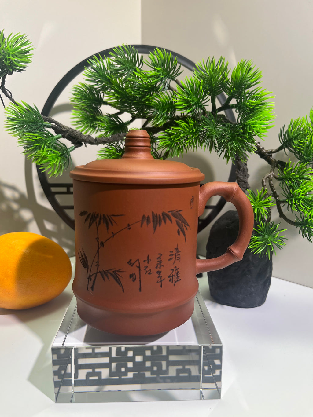 宜兴紫砂杯（Yixing Purple Clay Teacup）