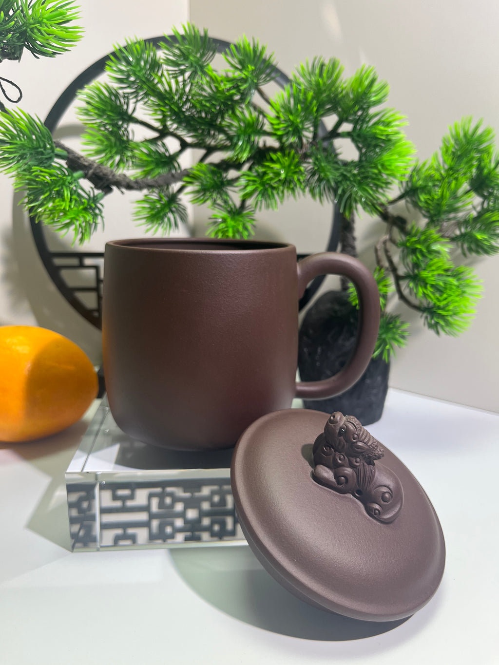宜兴紫砂杯（Yixing Purple Clay Teacup）